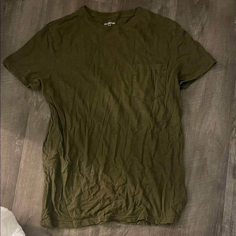 Goodfellow & Co Dark Olive Short Sleeve Tee